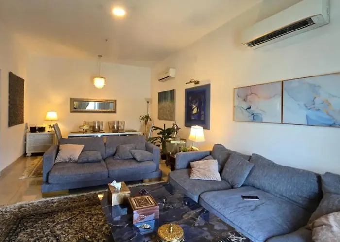 Beautiful Trend Apartment In Shatti Al Qurum, Bulevard Mall , Muscat