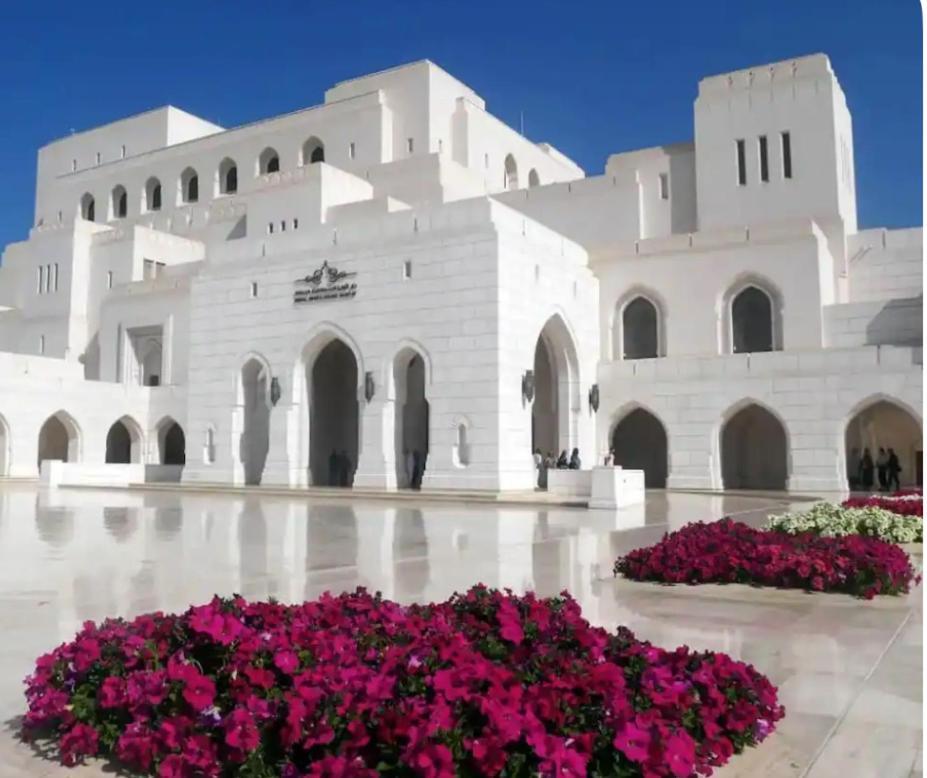Appartement Beautiful Trend In Shatti Al Qurum, Bulevard Mall ,
